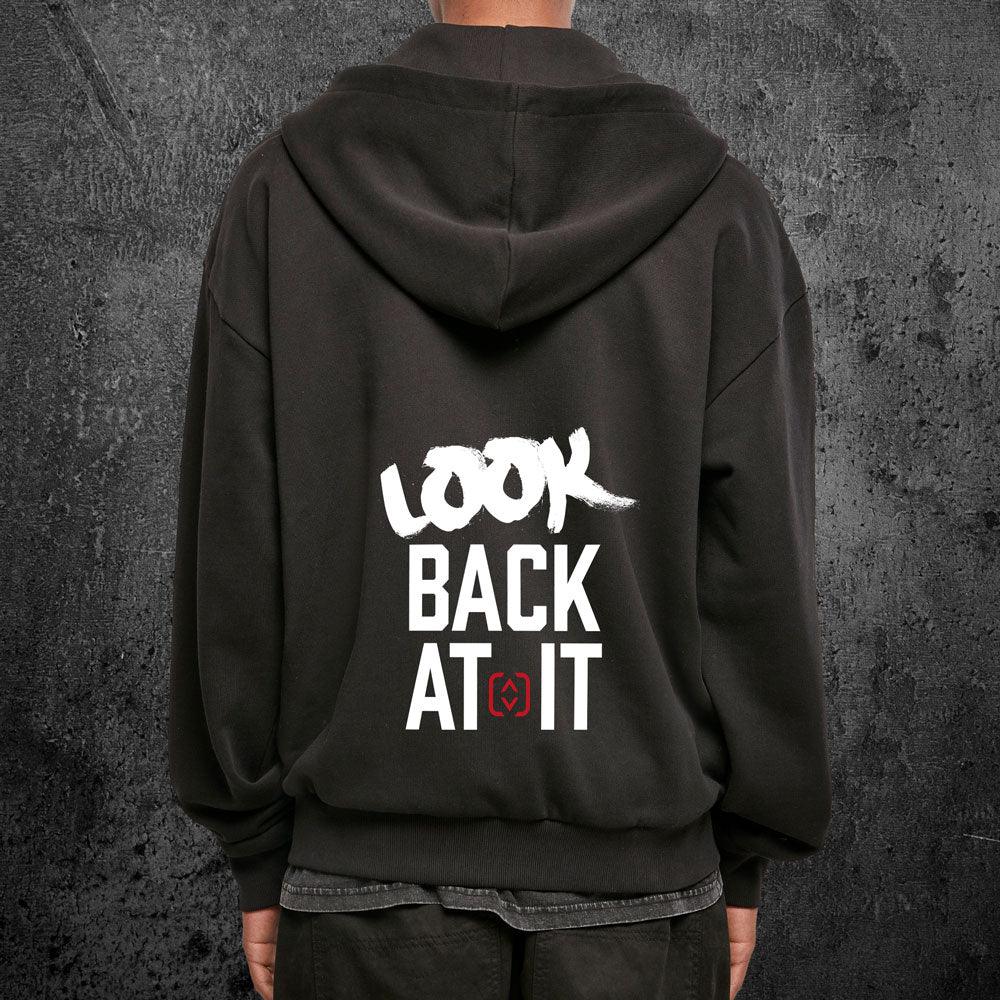 Oversized Zip-Hoodie Look Back